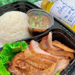 ข้าวคอหมูย่าง จิ้มแจ่ว