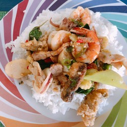 ข้าวกระเพราทะเล