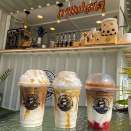 Rukky Cha รักกี้ชา&กาแฟสด