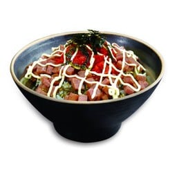 ข้าวหน้าแฮมและกิมจิ