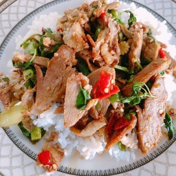 ข้าวกระเพราเป็ด