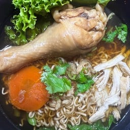 เล้งแซ่บ ณ บางซ่อน เลียบทางรถไฟบางซ่อน