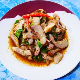 น้ำตกหมู