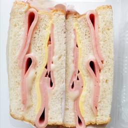 Salad & Sandwich by Koikung