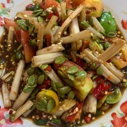 ตำไหลบัวปลาร้า