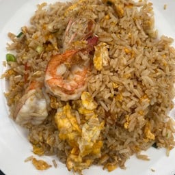 ข้าวผัดกุ้ง จานใหญ่