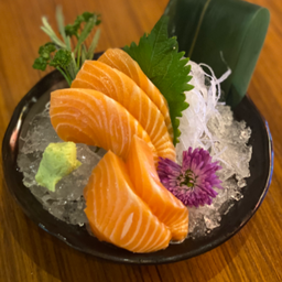 ซาชิมิแซลมอน