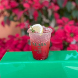 สตรอเบอร์รี่โซดา