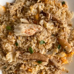 ข้าวผัดปู จานกลาง