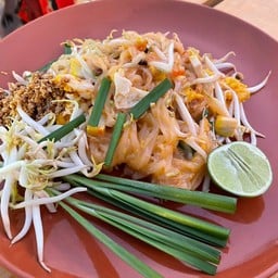 ร้านก๋วยเตี๋ยวไก่ตุ๋น/เนื้อตุ๋น นิมิตใหม่  14 ร้านอิสลาม