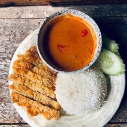 ข้าวพะแนง (เลือกเนื้อสัตว์)
