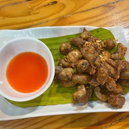 ไส้ตันทอดกระเทียม