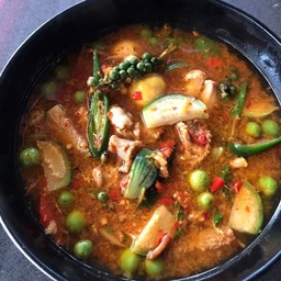 แกงป่ารังไข่อ่อนไก่