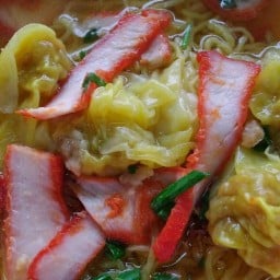 บะหมี่เกี๊ยวกวางตุ้งเจ้าเก่า พรานนก(สาขา1)