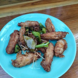 ปีกไก่ทอด