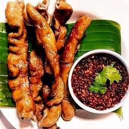 ไส้ย่าง  ( น้ำจิ้มรสเด็ด )