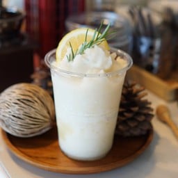 น้ำผึ้งมะนาวปั่น