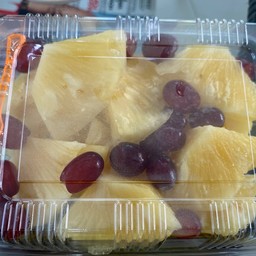 สัปปะรดปอกพร้อมทาน