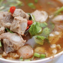 ต้มแซ่บกระดูกหมูอ่อน