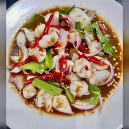 ยำปลาหมึกวง