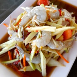 ตำมะม่วงกุ้งสด