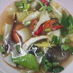 ต้มยำน้ำใส สามารถสั่งเป็นเห็ดทะเล รวมมิตร ปลา ซาบะ เลือกด้วยนะคะต้องการต้มยำอะไร