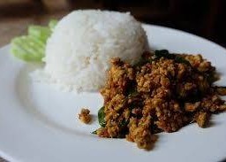 ค่ัวกลิ้งราดข้าว