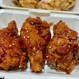 ข้าวยำไก่แซบ ไก่ทอดซอสเกาหลี