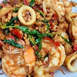 กระเพราะรวมมิตร