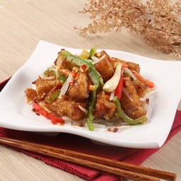 ขนมผักกาดผัดซอส  XO