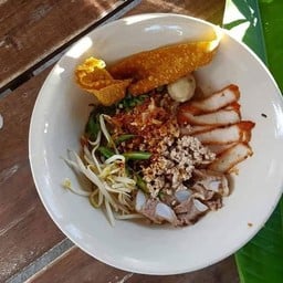 บ้านก๋วยเตี๋ยว