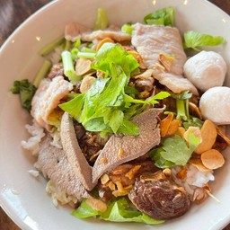 ข้าวแห้งหมูรวม