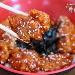 ข้าวไก่เกาหลีเผ็ด