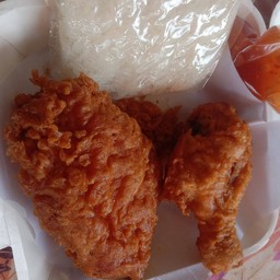 ไก่ทอด2 ชิ้น+ข้าวเหนียว1