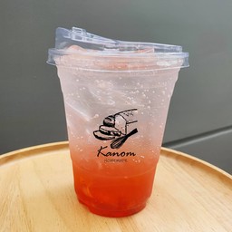สตอเบอร์รี่โซดา เย็น