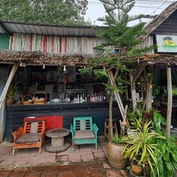 ครัวนาไทย BY TALAY BAR