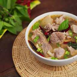 ต้มแซ่บหมูนุ่ม