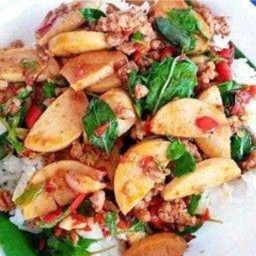 พลังใบ กะเเพราหมูยอ + หมูสับ