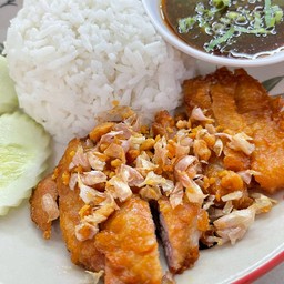 ข้าวหมูทอดจิ้มแจ่ว