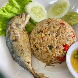 ข้าวคั่วปลาทู