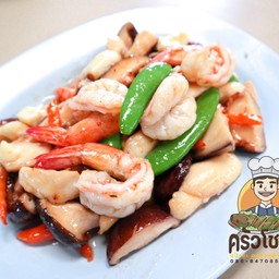 ผัดเห็ดรวมน้ำมันหอย