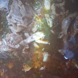 แซ่บหมูทอด