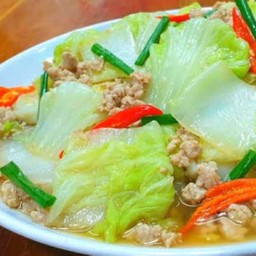 ผัดผักกาดขาวหมูสับ (กับข้าว)