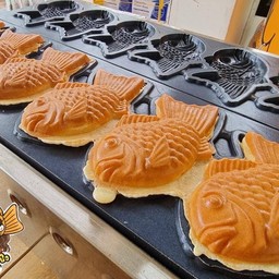 แป้งเปล่า 4 ตัว 120 บาท