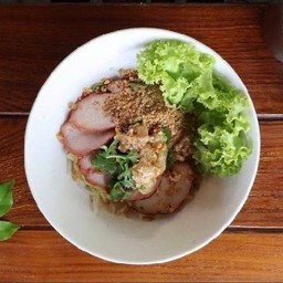 บะหมี่หมูแดง