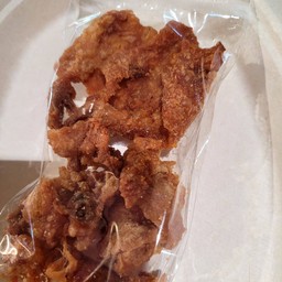 หนังไก่ทอด