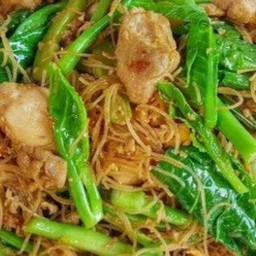 มีวุ้นผัดซีอิ้วหมู