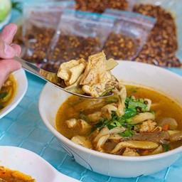 ต้มยำไก่