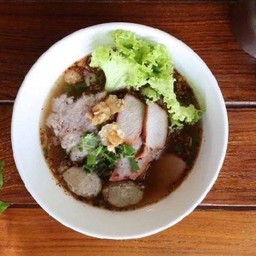 ก๋วยเตี๋ยวหมูรวม