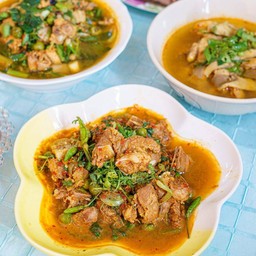 แกงคั่วไก่ (คั่วแห้งไก่,คั่วแหมไก่)